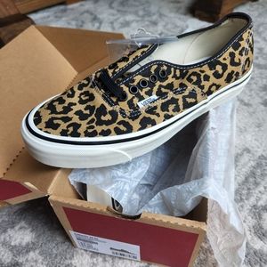 Vans authentic 44 DX Anaheim factory black tan leopard